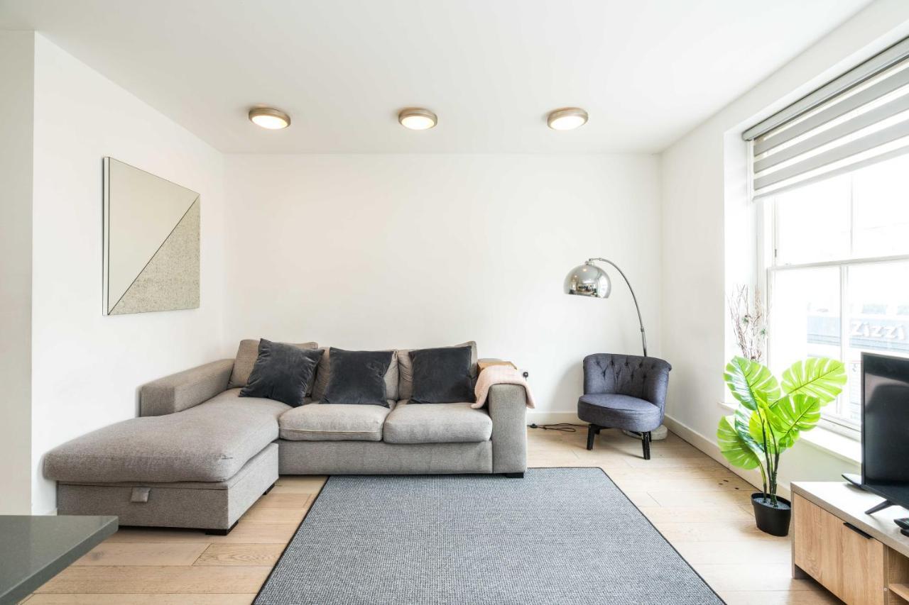 Spacious 2 Bedroom / Earls Court / Kensington London Luaran gambar