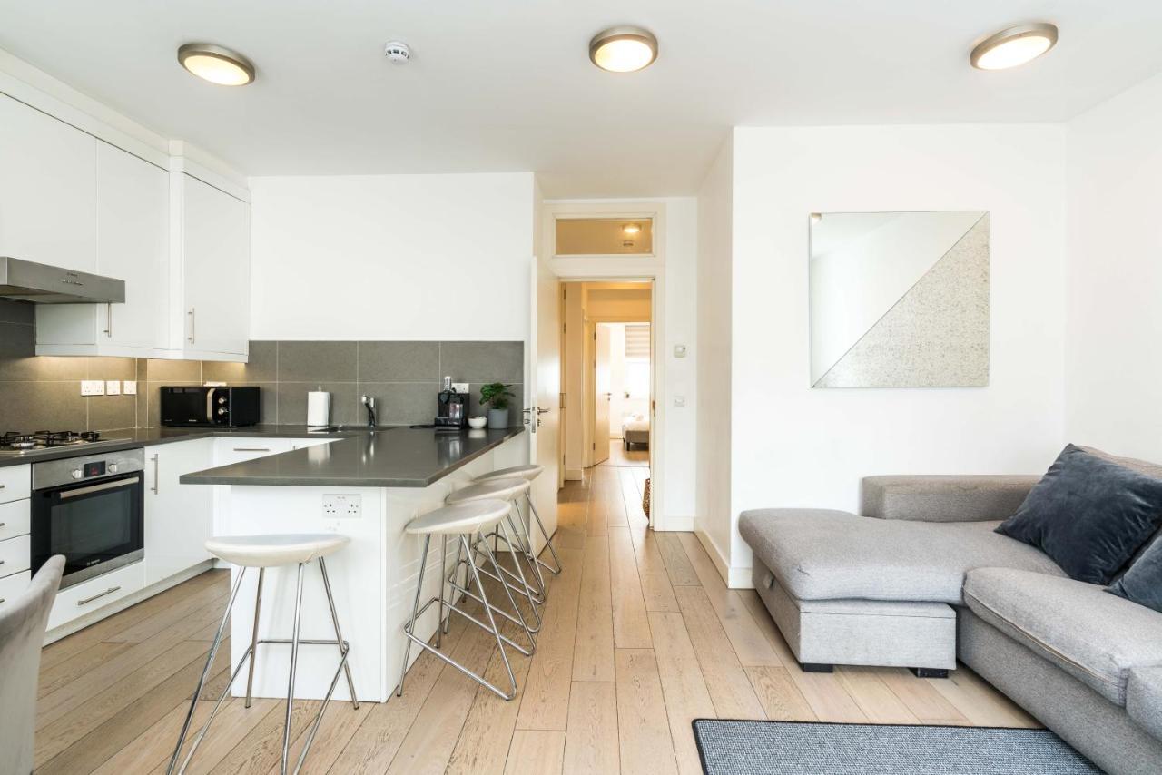 Spacious 2 Bedroom / Earls Court / Kensington London Luaran gambar