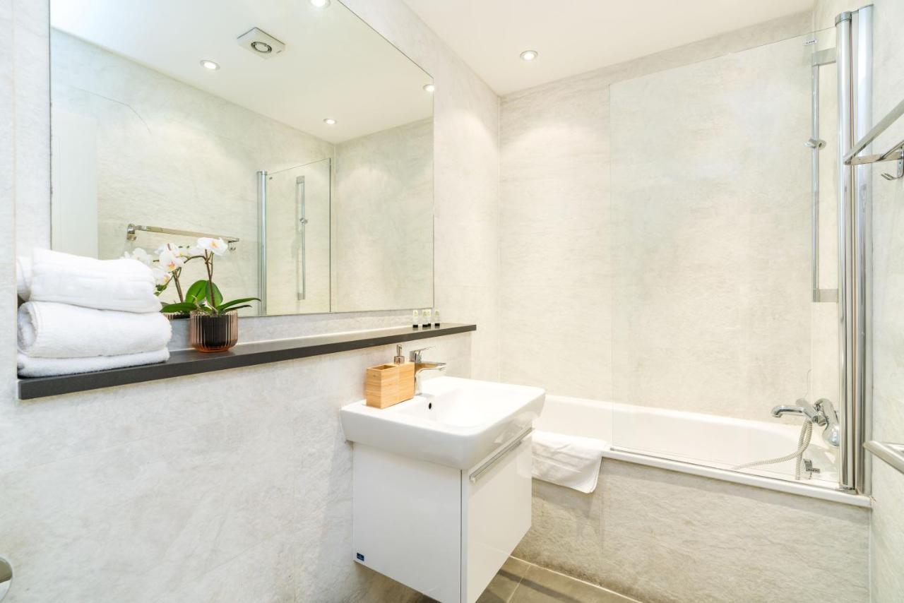 Spacious 2 Bedroom / Earls Court / Kensington London Luaran gambar